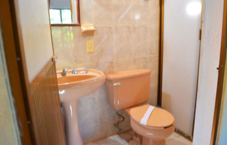 baño-bungalowdefamiliade4-guayabitos-el delfin